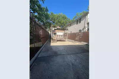 2201 Palmer Avenue, Bronx, NY 10475 - Photo 21