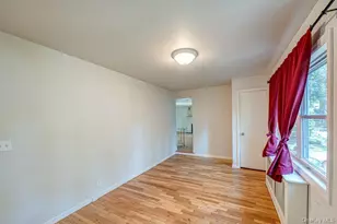 11 Oceanside Dr, Sound Beach, NY 11789 - Photo 5