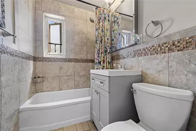 220-06 Stronghurst Avenue #Lower, Queens Village, NY 11427 - Photo 17