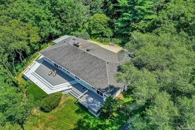 1 Dolphin Way, Riverhead, NY 11901 - Photo 29