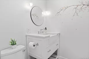 1 Dolphin Way, Riverhead, NY 11901 - Photo 9