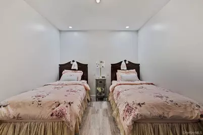 1113 Parkview Drive, Spring Valley, NY 10977 - Photo 35