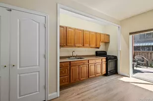 1113 Parkview Dr, Spring Valley, NY 10977 - Photo 15