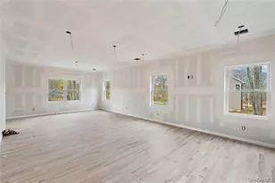 28 Northern Ave, Walden, NY 12586 - Photo 7