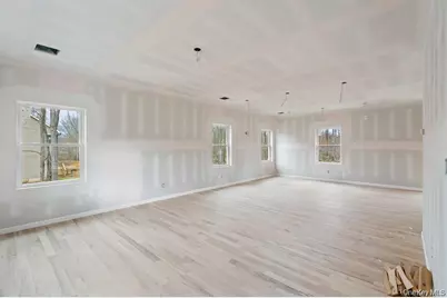 28 Northern Avenue, Walden, NY 12586 - Photo 11