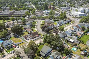 107 Melrose Ave, East Rockaway, NY 11518 - Photo 33