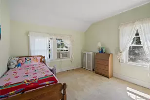 107 Melrose Ave, East Rockaway, NY 11518 - Photo 17