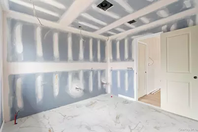 30 Northern Avenue, Walden, NY 12586 - Photo 21