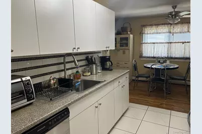 2453 D Union Boulevard, Islip, NY 11751 - Photo 3