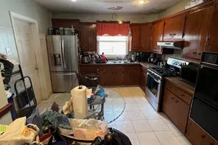 102-11 85th Ave, Richmond Hill, NY 11418 - Photo 3