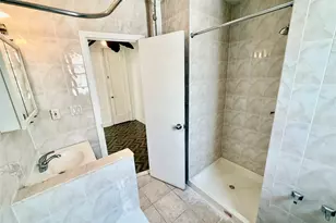 897 Empire Blvd, Brooklyn, NY 11213 - Photo 15