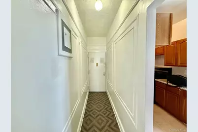 897 Empire Boulevard #F6, Brooklyn, NY 11213 - Photo 7