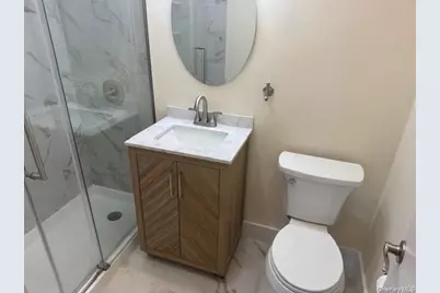 250 W Merrick Road #2R, Freeport, NY 11520 - Photo 21