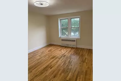 250 W Merrick Road #2R, Freeport, NY 11520 - Photo 9