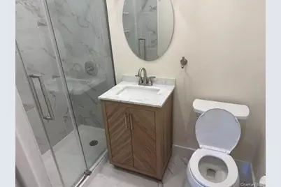 250 W Merrick Road #2R, Freeport, NY 11520 - Photo 13