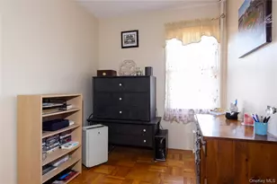 150-50 15th Dr, Whitestone, NY 11357 - Photo 17