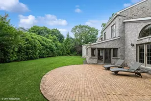 835 Barberry Ln, Woodmere, NY 11598 - Photo 29