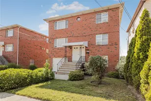 43 Dunston Ave, Yonkers, NY 10701 - Photo 3