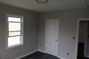 142 Smith St, Port Chester, NY 10573 - Photo 9