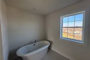 30 Dartmouth Dr, Poughkeepsie, NY 12603 - Photo 11