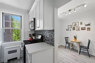 14 Soundview Ave, White Plains, NY 10606 - Photo 9