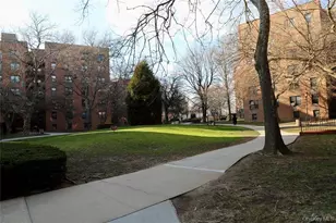 150-29 72nd Rd, Flushing, NY 11367 - Photo 19