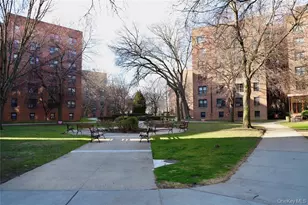 150-29 72nd Rd, Flushing, NY 11367 - Photo 15