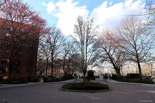 150-29 72nd Rd, Flushing, NY 11367 - Photo 21