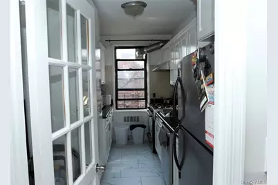 15029 72nd Road #5C, Flushing, NY 11367 - Photo 3