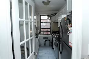 150-29 72nd Rd, Flushing, NY 11367 - Photo 3