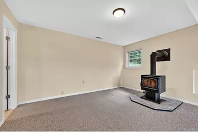 1974 St Rte 32, New Windsor, NY 12553 - Photo 25