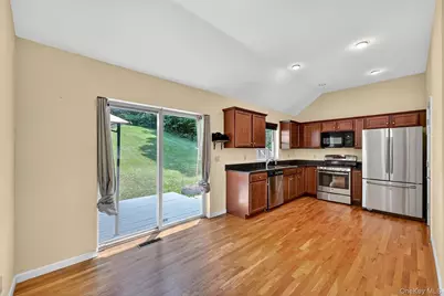 1974 St Rte 32, New Windsor, NY 12553 - Photo 9