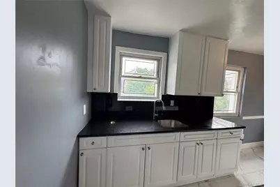 153-32 77 Avenue, Kew Gardens, NY 11367 - Photo 5