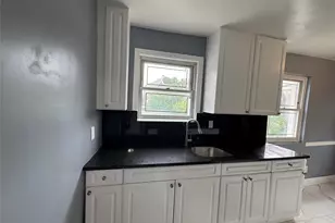 153-32 77th Ave, Kew Gardens, NY 11367 - Photo 5