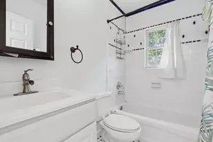 7 Mortimer St, Westhampton Beach, NY 11978 - Photo 15