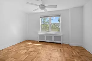 4525 Henry Hudson Pkwy, Bronx, NY 10471 - Photo 13