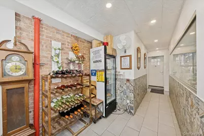 264 Lenox Avenue, New York, NY 10027 - Photo 3