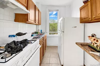 1349 Elder Avenue, Bronx, NY 10472 - Photo 21