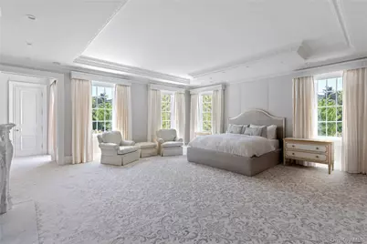 9 Hicks Lane, Sands Point, NY 11050 - Photo 23