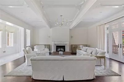 9 Hicks Lane, Sands Point, NY 11050 - Photo 11