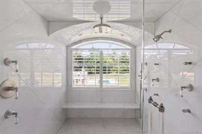 9 Hicks Lane, Sands Point, NY 11050 - Photo 31