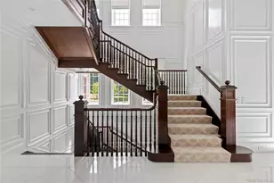 9 Hicks Ln, Sands Point, NY 11050 - Photo 27