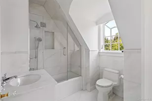 9 Hicks Ln, Sands Point, NY 11050 - Photo 39