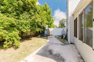 42 Clymer St, Port Jefferson Station, NY 11776 - Photo 3