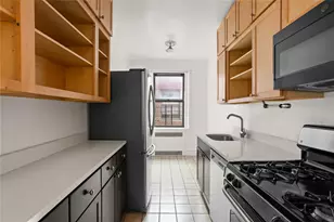 35-30 73rd St, Jackson Heights, NY 11372 - Photo 3