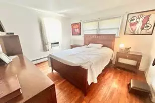 44 Jefferson Ave, Lynbrook, NY 11563 - Photo 15