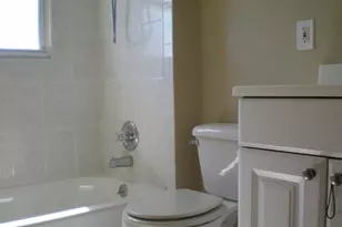 44 Jefferson Ave, Lynbrook, NY 11563 - Photo 27