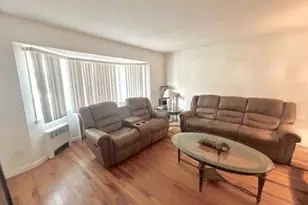 44 Jefferson Ave, Lynbrook, NY 11563 - Photo 11