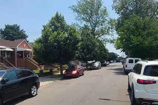 114-42 204th St, Saint Albans, NY 11412 - Photo 3