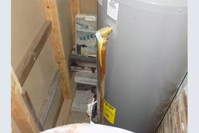 15 Thompson Street, Poughkeepsie, NY 12601 - Photo 13